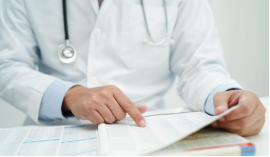 ¿Cuánto tiempo toma obtener la licencia médica en USA?